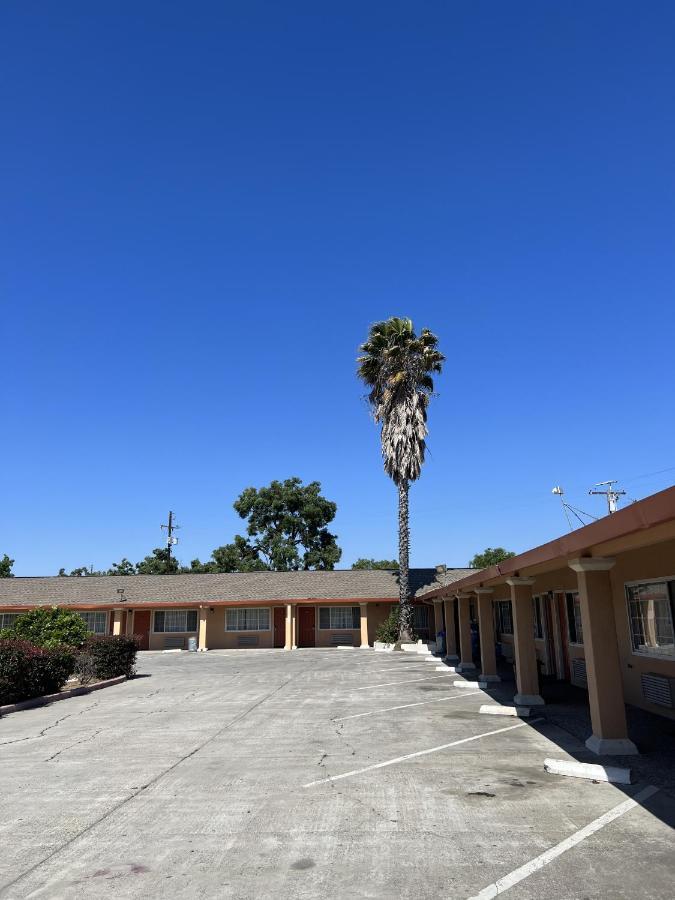 Travel Inn Gilroy Extérieur photo